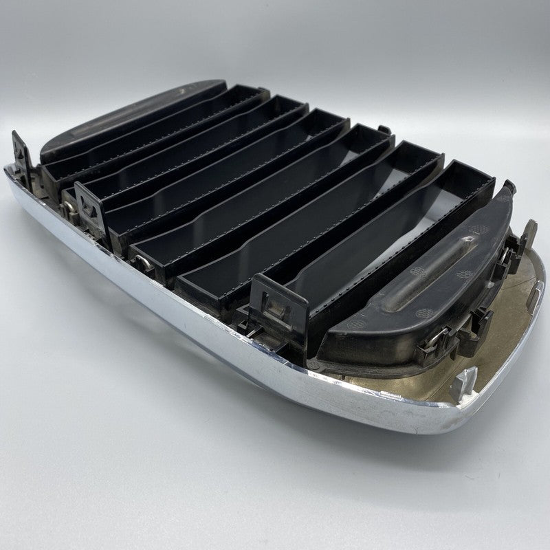 192976-10 BMW X3 GRILLE LEFT SIDE X4 G09 SPORT 192976-10 OEM 2018 2019 2020