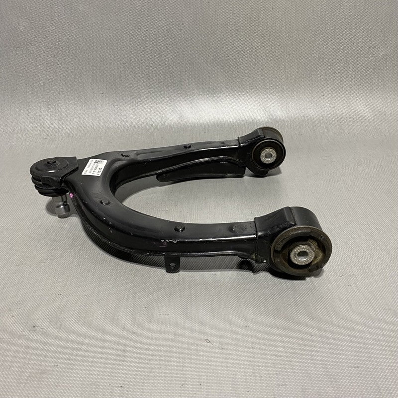 1044326-00-G TESLA MODEL 3 UPPER CONTROL ARM RIGHT FRONT RWD 1044326-00-G 2017 2018 2019 OEM