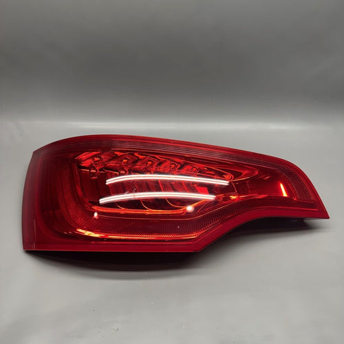 AUDI Q7 TAIL LIGHT LEFT DRIVER 2010 2011 2012 2013 2014 2015 OEM 4L094