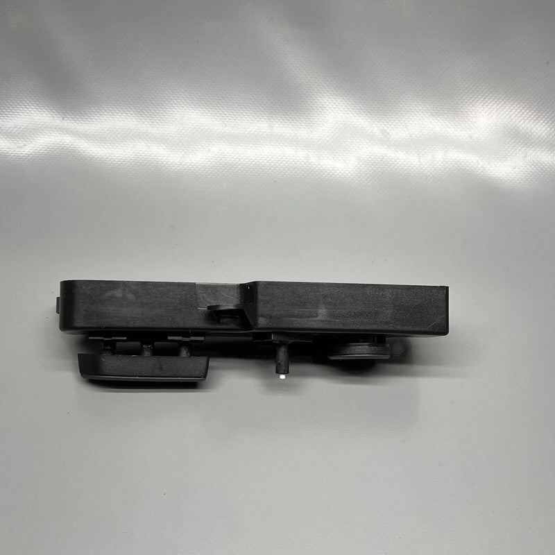 1551854-01-A TESLA MODEL Y SEAT CONTROL SWITCH LEFT FRONT 2020 2021 2022 2023 1551854-01-A