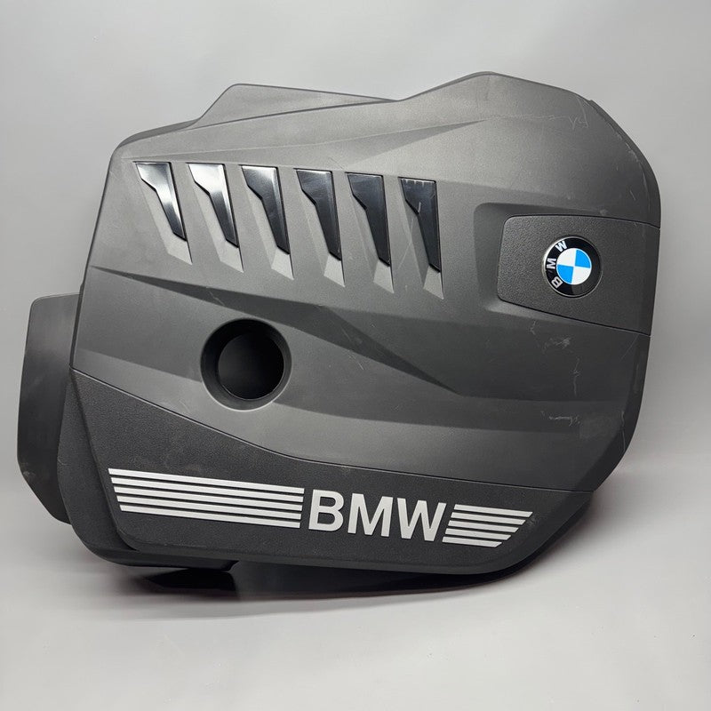 BMW 540 740 X5 X6 X7 ENGINE COVER 2024 2025 2026 OEM 7935418