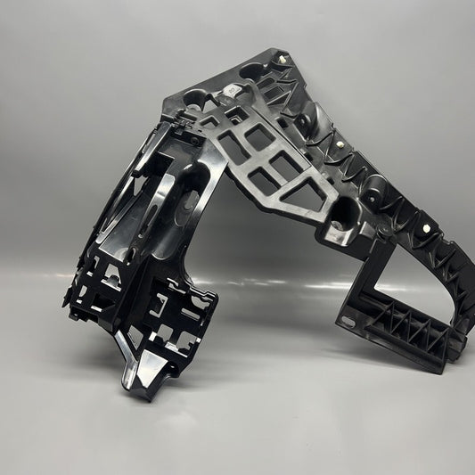 95B807254H PORSCHE MACAN BUMPER MOUNTING BRACKET RIGHT REAR 2018 2019 2020 OEM 95B807254H