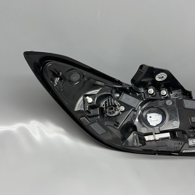84201-CC021 TOYOTA GR86 TAIL LIGHT RIGHT PASSENGER 2022 2023 2024 OEM 84201-CC021