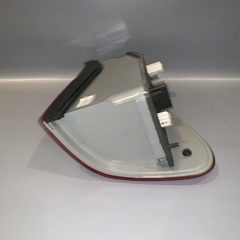 6321-7164473-05 BMW X5 E53 TAIL LIGHT LEFT DRIVER SIDE 2004 2005 2006 OEM