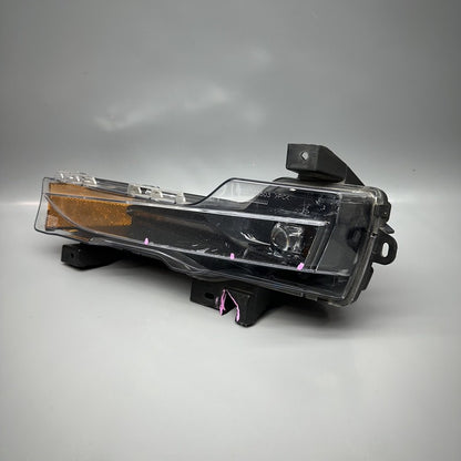 1077391-00-F TESLA MODEL 3 FOG LIGHT LEFT DRIVER 2017 18 19 20 21 22 2023 3 PIN 1077391-00-F