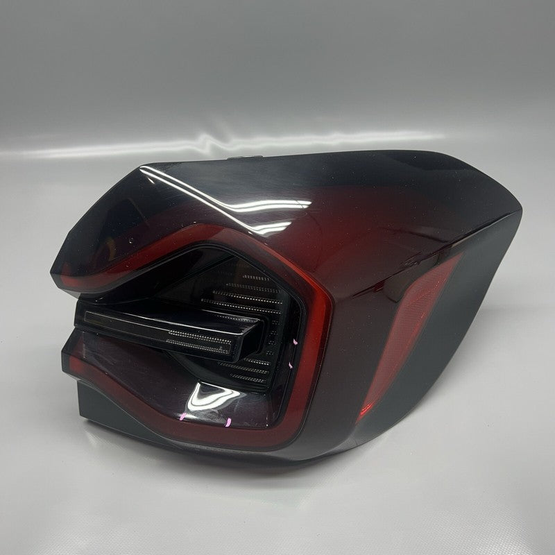 H4946305007 BMW X3 TAIL LIGHT RIGHT PASSENGER 2022 2023 2024 OEM H4946305007