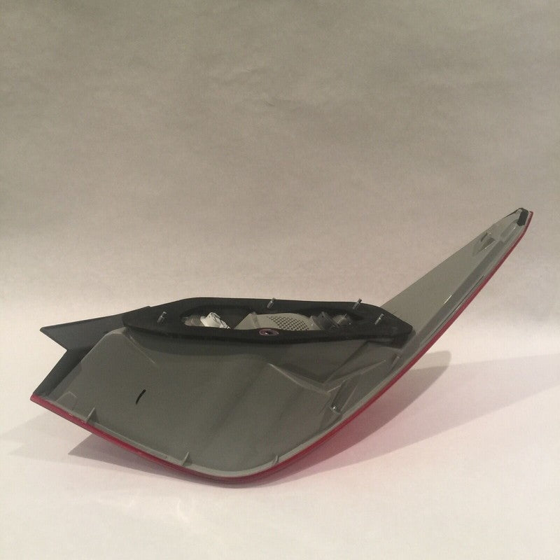 HYUNDAI SONATA TAIL LIGHT LEFT DRIVER SIDE 2011 2012 2013 OEM