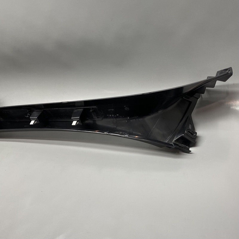1037904-00-E TESLA MODEL X LIFTGATE TRIM LEFT 2016 2017 2018 2019 2020 OEM 1037904-00-E