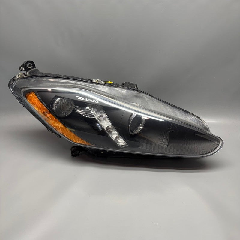 MASERATI GRANTURISMO HEADLIGHT RIGHT PASSENGER 2013 2014 2015 2016 201