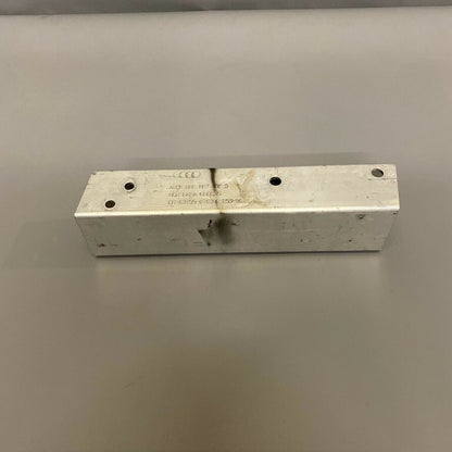 8r0807331d AUDI Q5 REINFORCEMENT BRACKET LEFT 2009 2010 2011 2012 2013 2014 2015 2016 OEM 