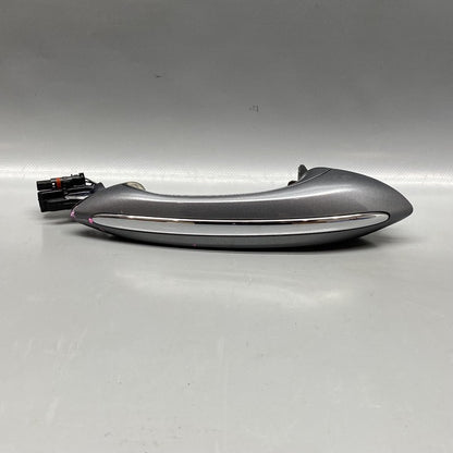 7305284 BMW 528 DOOR HANDLE RIGHT FRONT KEYLESS 2014 2015 2016 F10 OEM 7305284