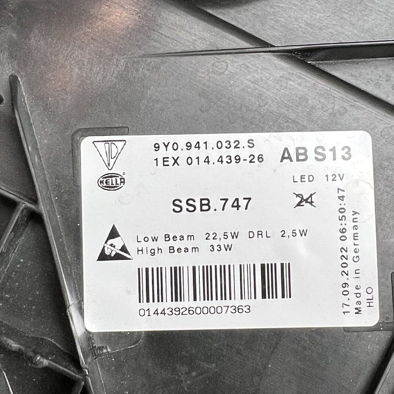 9Y0941032S PORSCHE CAYENNE GTS HEADLIGHT RIGHT PASSENGER 2019 2020 2021 2022 OEM 9Y0941032S