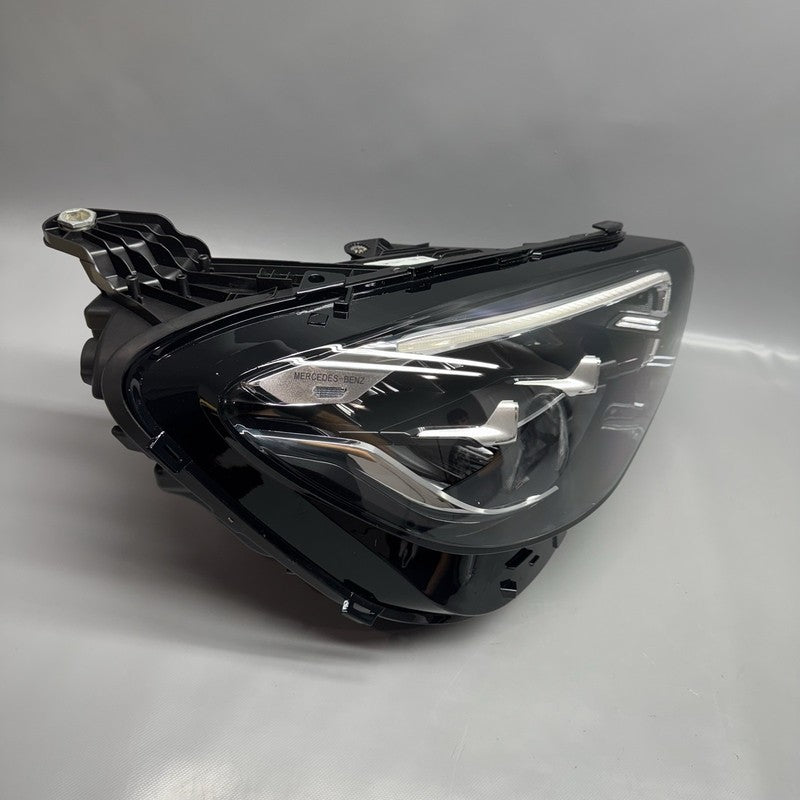 E300 MERCEDES BENZ E300 HEADLIGHT RIGHT PASSENGER 2021 2022 2023 LED OEM 