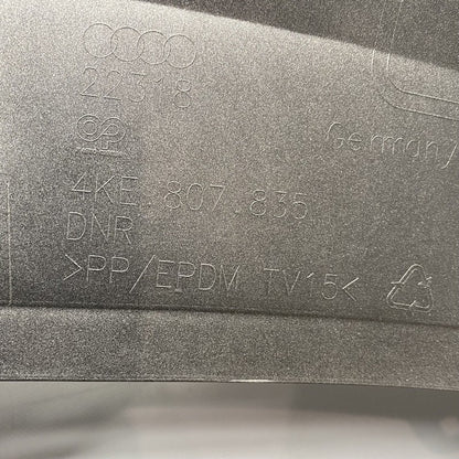 4KE807835 AUDI E TRON REAR BUMPER DIFFUSER VALANCE 2019 2020 2021 OEM 4KE807835