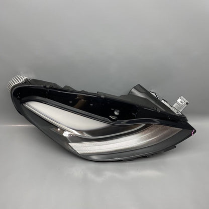 1077372-00-L TESLA MODEL 3 HEADLIGHT RIGHT PASSENGER 1077372-00-L 2017 2018 2019 2020 LED OEM