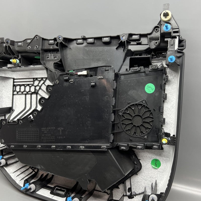 1819340-00 TESLA CYBERTRUCK DOOR PANEL RIGHT REAR 2024 2025 OEM 1819340-00