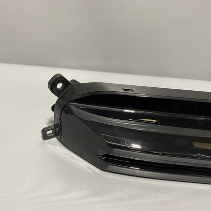 9Y0953050B PORSCHE CAYENNE ADDITIONAL HEADLIGHT RIGHT PASSENGER 2018 2019 2020 9Y0953050B