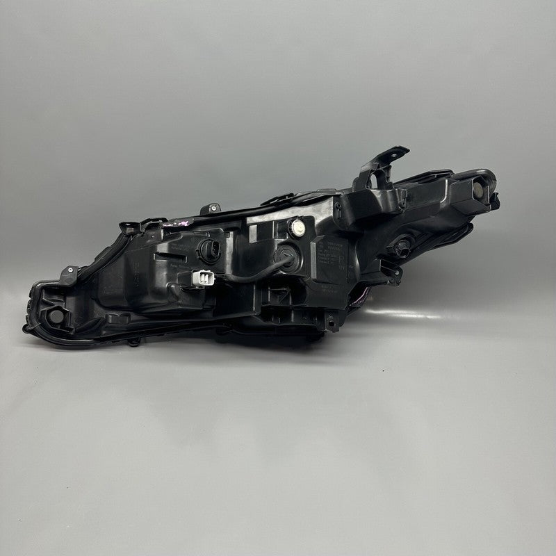 TOYOTA CAMRY HEADLIGHT RIGHT PASSENGER 2018 2019 2020 LED OEM