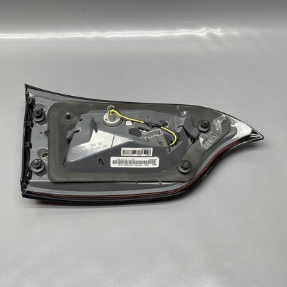 68102920AC JEEP CHEROKEE TAIL LIGHT RIGHT PASSENGER INNER 68102920AC 2014 15 16 17 2018