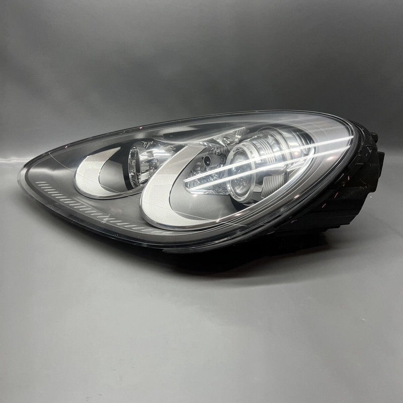 7P5941031BT PORSCHE CAYENNE HEADLIGHT LEFT DRIVER 2011 2012 2013 2014 XENON OEM 7P5941031BT