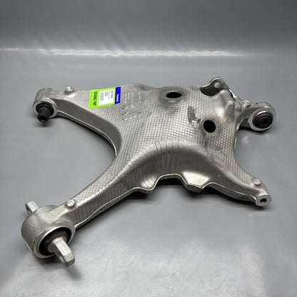 32395068 VOLVO XC90 CONTOL ARM RIGHT REAR LOWER 2017 2018 2019 2020 2021 2022 2023 2024