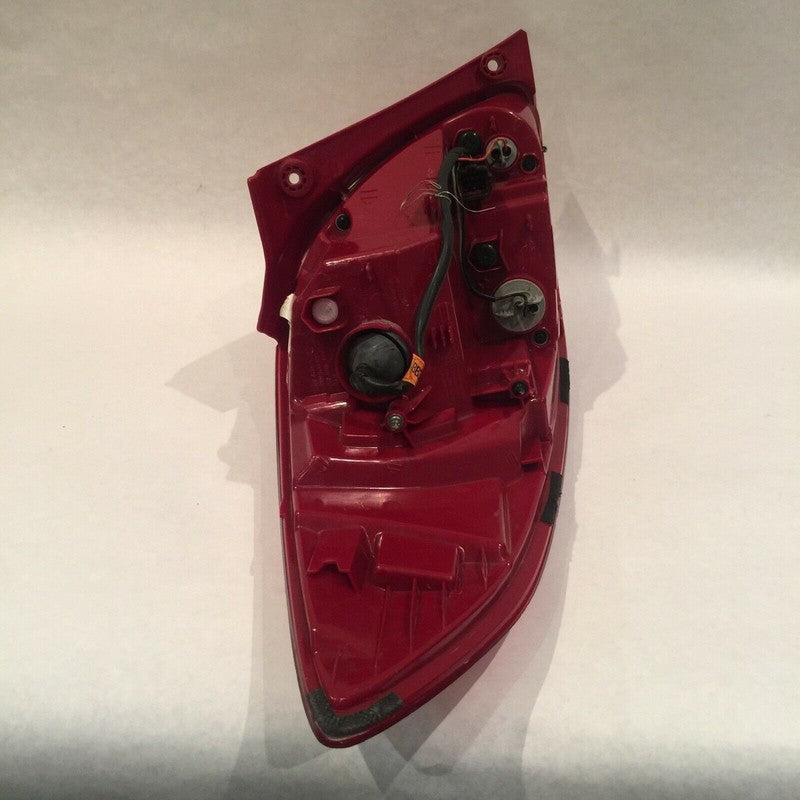 HYUNDAI VOLESTER RIGHT DRIVER TAIL LIGHT 2013 2014 2015 2016 LED OEM