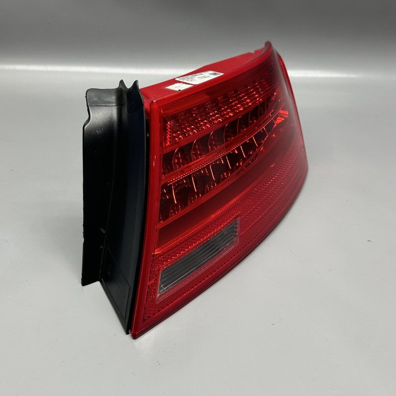 8T0945096J AUDI A5 TAIL LIGHT RIGHT PASSENGER 2013 2014 2015 2016 2017 OEM 8T0945096J