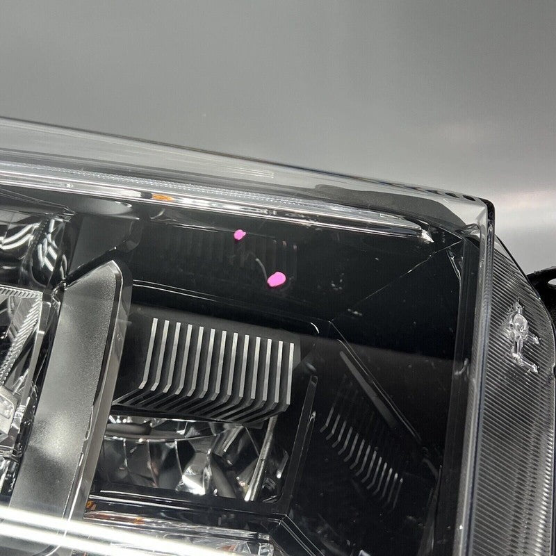 TOYOTA TUNDRA HEADLIGHT RIGHT PASSENGER 2018 2019 2020 2021 FULL LED OEM