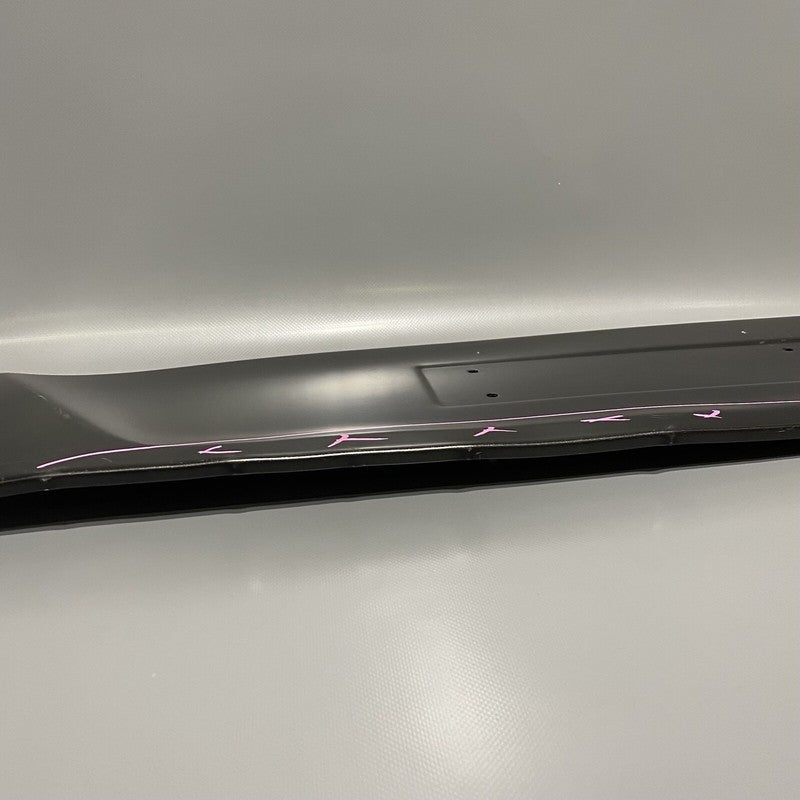 81855400 FERRARI CALIFORNIA DECKLID TAILGATE LOWER FINISH PANEL 2009 10 2011 12 2013 2014