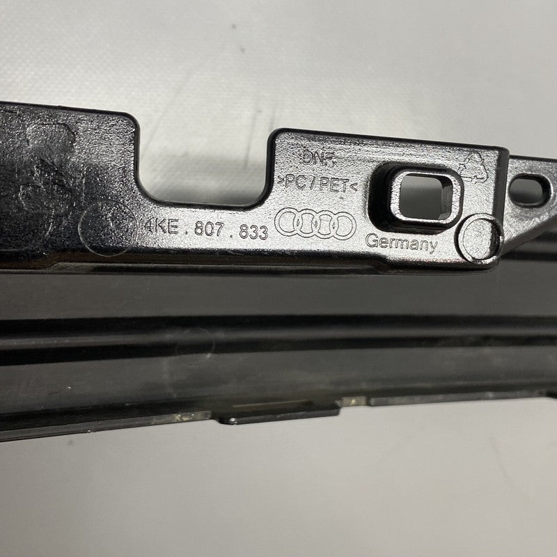 4KE807833 AUDI E TRON BUMPER LIP SPOILER 2020 2021 2022 OEM 4KE807833