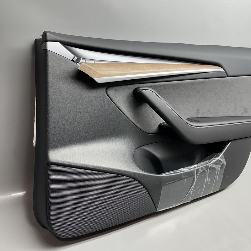 1761296-01-D TESLA MODEL 3 DOOR PANEL RIGHT FRONT 2017 18 19 20 21 22 2023 OEM 1761296-01-D