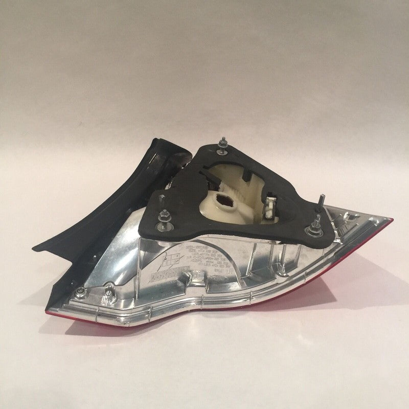 9E5Z-13405-A FORD FUSION LEFT SIDE TAIL LIGHT 2010 2011 2012 OEM 9E5Z-13405-A