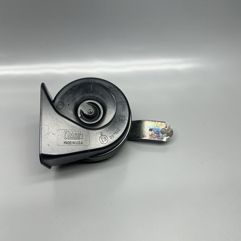 1045495-00-A TESLA MODEL X HIGH TONE HORN SIGNAL RIGHT 2016 2017 2018 2019 2020 