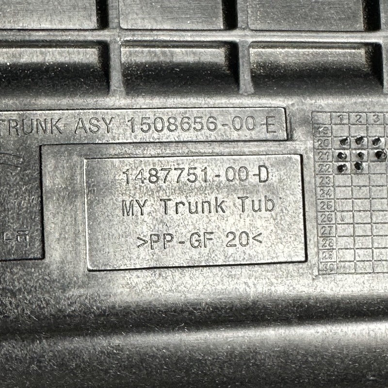 1487751-00-D TESLA MODEL Y TRUNK STORAGE TUB REAR 2020 2021 2022 2023 OEM 1487751-00-D