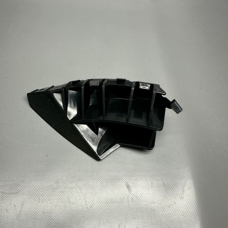 1095496-00-A TESLA MODEL S FENDER BRACKET RIGHT 2016 2017 2018 2019 2020 OEM 1095496-00-A