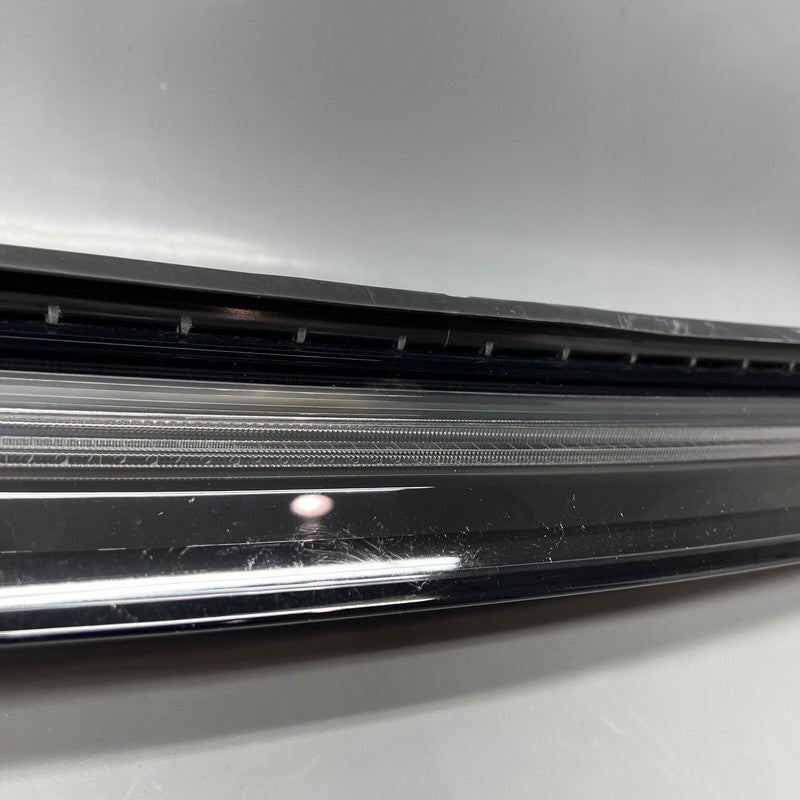 A2949064401 MERCEDES BENZ EQS580 LIGHT BAR FRONT EQS450 AMG SUV 2022 2023 2024 A2949064401