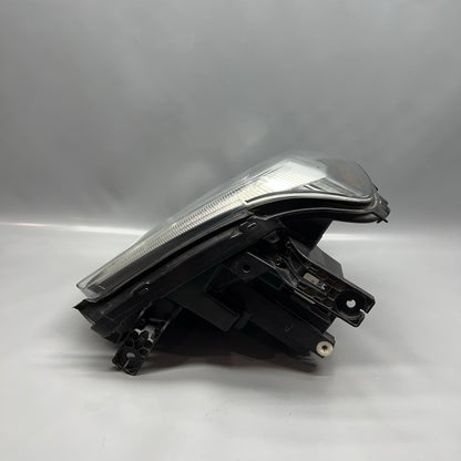 84016911 GMC SIERRA HEADLIGHT RIGHT PASSENGER 2016 2017 2018 2019 XENON OEM 84016911