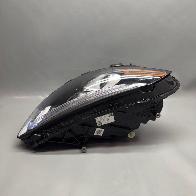 MERCEDES BENZ A220 A250 HEADLIGHT RIGHT PASSENGER 2019-2022 LED OEM A1