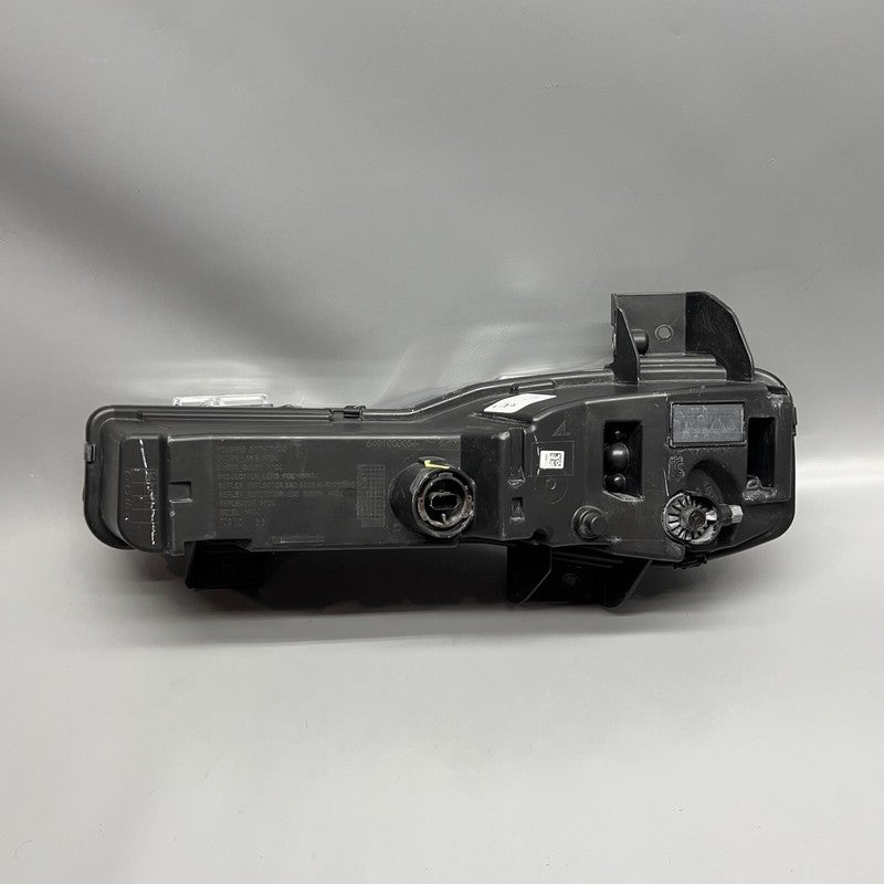 1563711-00-B TESLA MODEL S PLAID FOG LIGHT RIGHT PASSENGER 2021 2022 2023 OEM 1563711-00-B