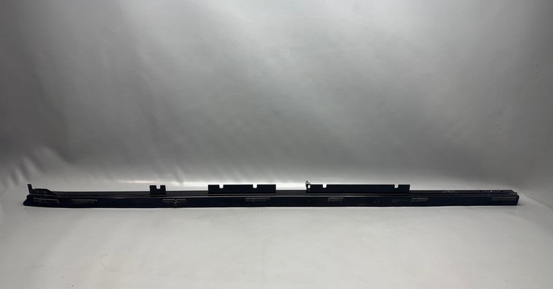 TESLA CYBERTRUCK HORIZONAL GUIDE RAIL RIGHT 2024 2025 OEM 1852128-98-D