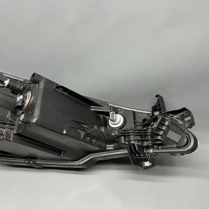 26060-5R00A NISSAN KICKS HEADLIGHT LEFT DRIVER 2021 2022 2023 HALOGEN OEM 26060-5R00A