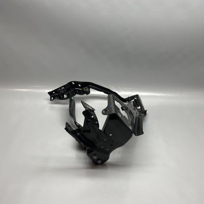 204620590 MERCEDES BENZ C300 HEADLIGHT SUPPORT BRACKET RIGHT 2008 2009 2010 2011 OEM