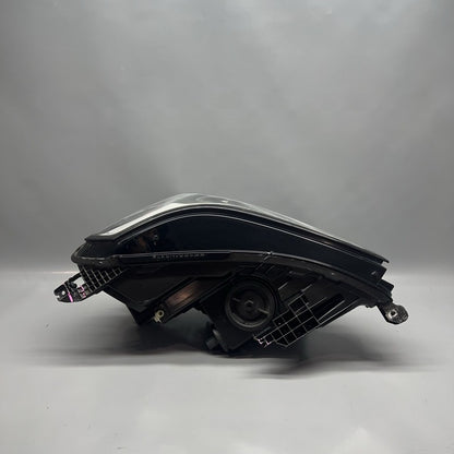 84664073 GMC TERRAIN HEADLIGHT LEFT DRIVER 2018 2019 2020 2021 XENON OEM 84664073