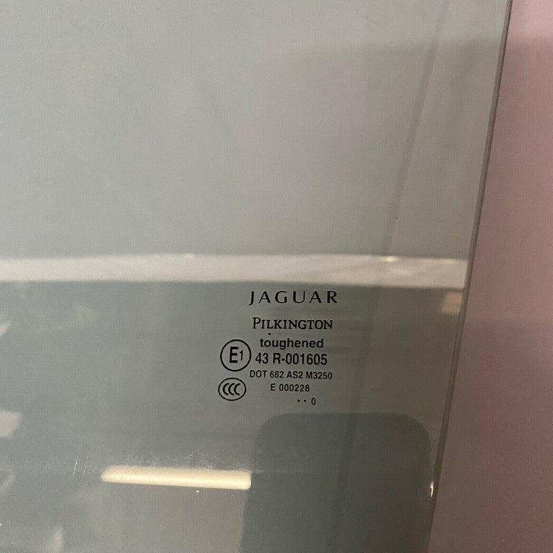 43R-001605 JAGUAR XF X250 LEFT FRONT DOOR GLASS 2009 2010 2011 2012 2013 2014 2015 OEM