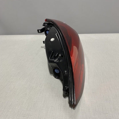 7P5945207R PORSCHE CAYENNE TAIL LIGHT LEFT DRIVER SIDE 7P5945207R LED OEM 2015 2016 2017 