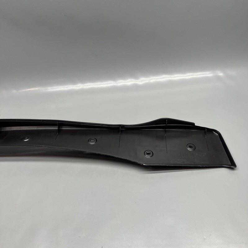 1042410-00-D TESLA MODEL X PINCH SENSOR TRIM LEFT FRONT 2016 17 18 19 2020 OEM 1042410-00-D