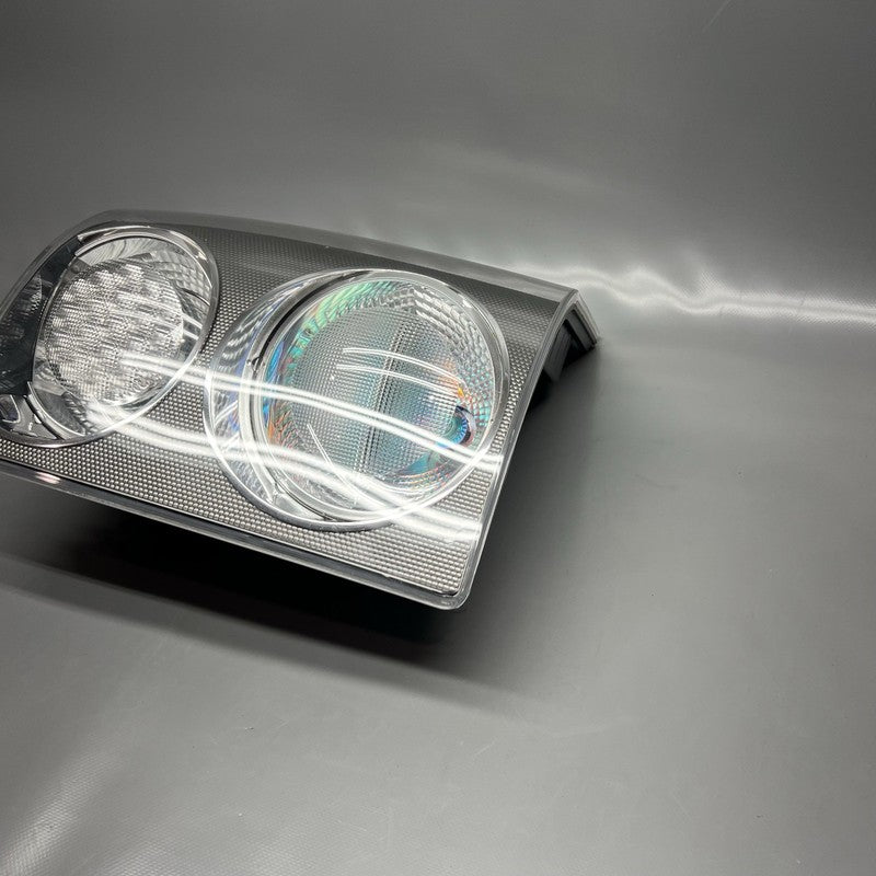 RANGE ROVER HSE TAIL LIGHT RIGHT PASSENGER 2003 2004 2005 OEM