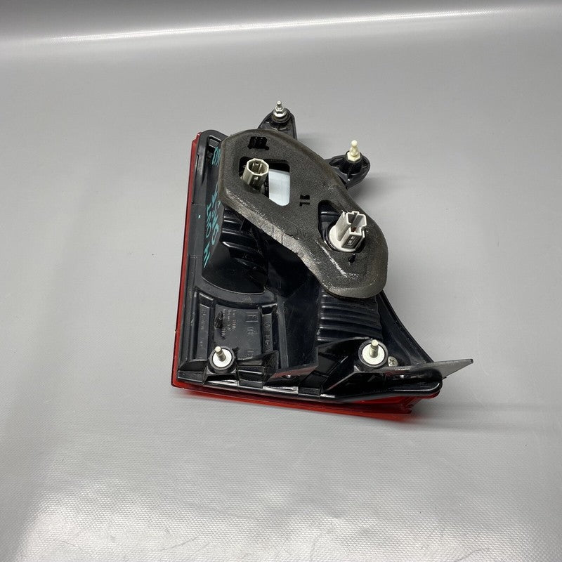 SUBARU OUTBACK WAGON TAIL LIGHT LEFT INNER 2010 2011 12 13 2014 OEM