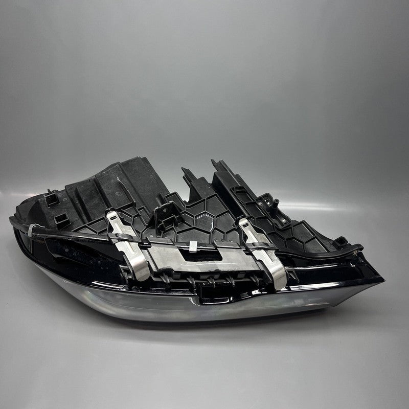 BMW 330 HEADLIGHT LEFT DRIVER M340 LED 2019 2020 2021 2022 OEM 9481719