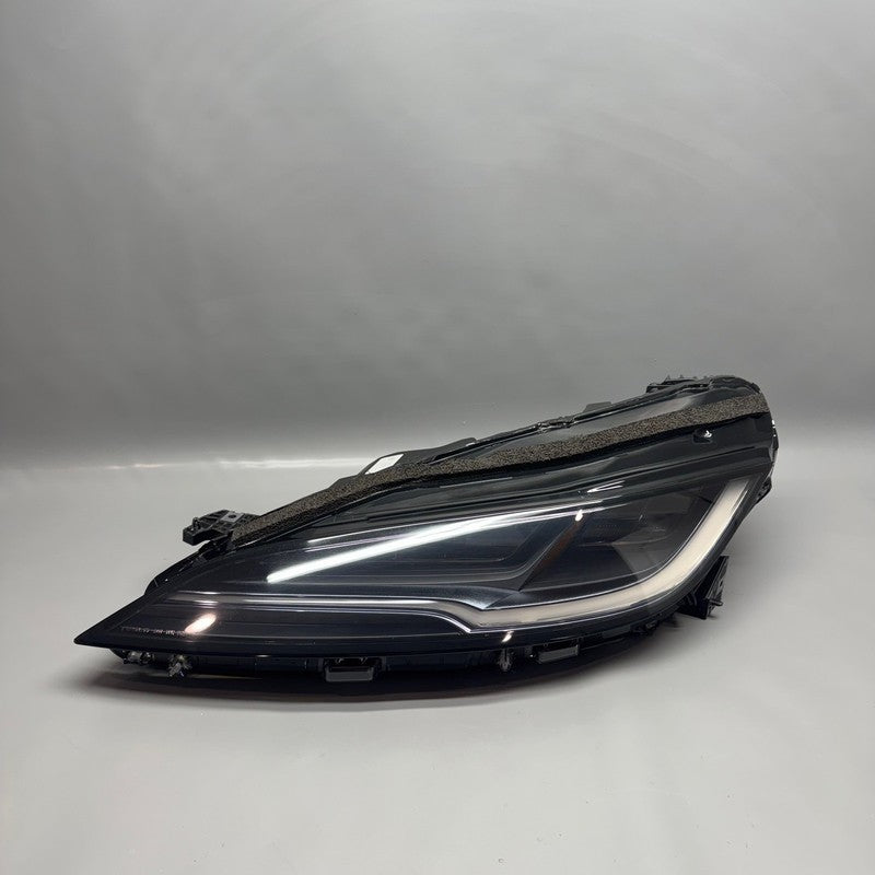 TESLA MDOEL 3 HIGHLAND HEADLIGHT LEFT DRIVER 2024 2025 LED OEM 1694086